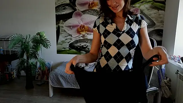jenny  cutey online show from September 13, 3:36 am