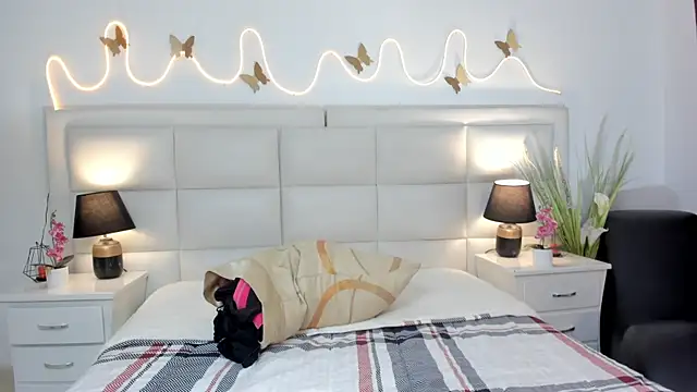 InnaVolkova online show from April 17, 3:36 pm