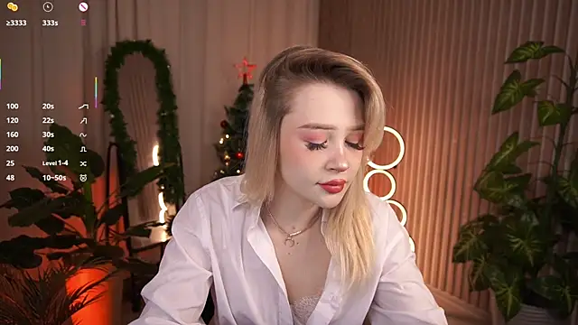 LauraWifeness online show from January 12, 5:56 am