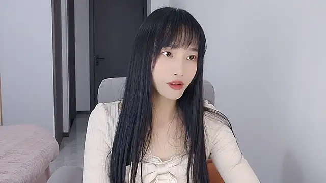 Lisa-3333 online show from November 28, 1:25 pm