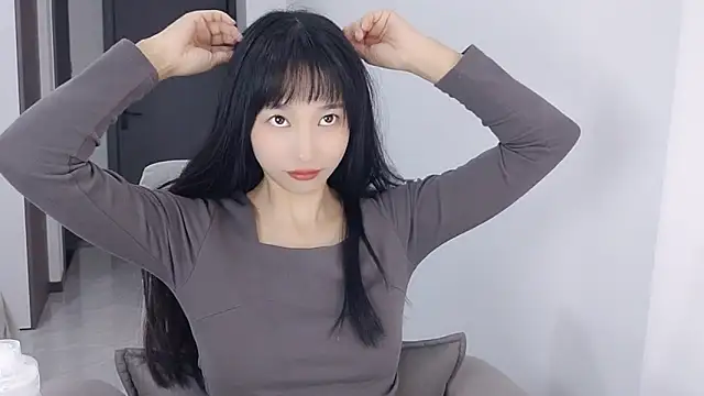 Lisa-3333 online show from November 2, 2:09 pm