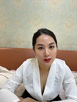 Candice888 online show from November 17, 1:45 pm