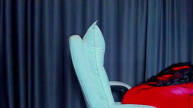 DevashaQueenX online show from October 6, 7:36 am