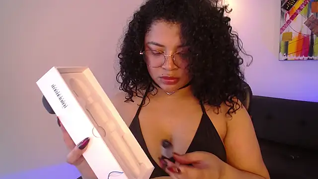 Dakota Mars online show from March 19, 8:46 pm