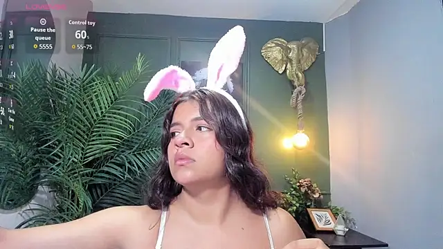 sweety smilee online show from November 4, 7:19 pm