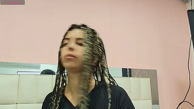 gisell gomez online show from December 3, 12:40 pm