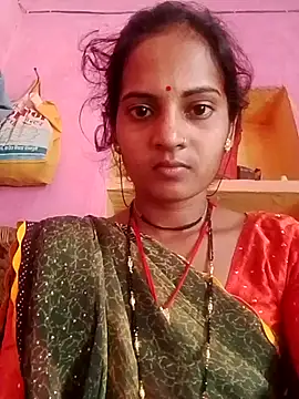 Snapshot of Hot_bbbb chatting on October 22, 9:47 am Hot bbbb online show from October 22, 9:47 am