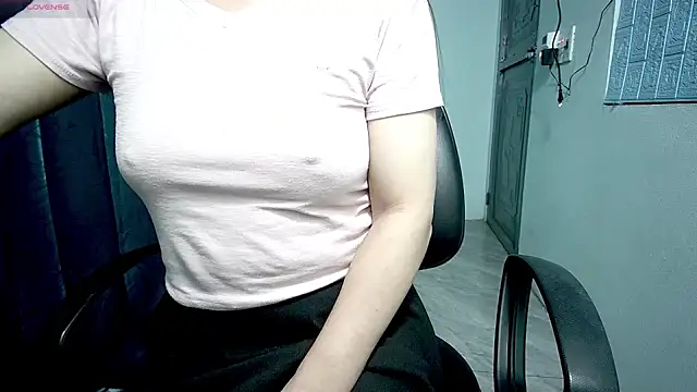  Sara 768 online show from November 19, 9:37 pm