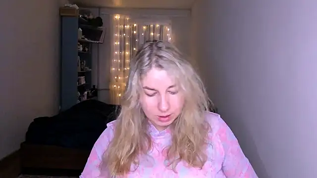 NancySanders online show from April 23, 3:47 pm