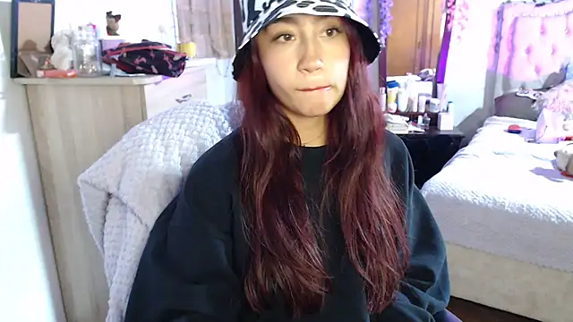 evali16 online show from January 5, 11:30 pm