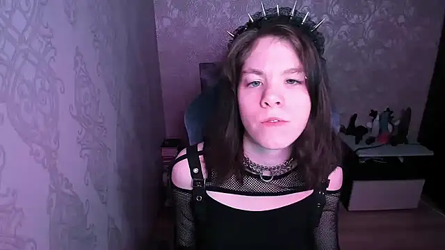 aestheticbeing online show from May 16, 12:04 pm