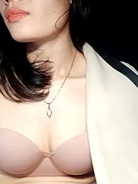 Hinna x online show from December 21, 9:30 pm