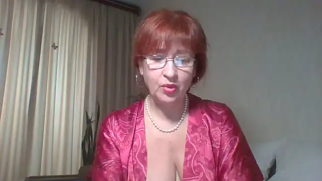 Marellaa online show from March 26, 6:04 am