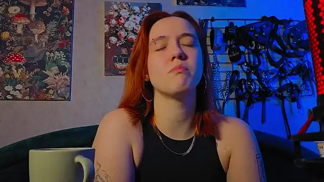 the high priestess online show from April 7, 3:30 am