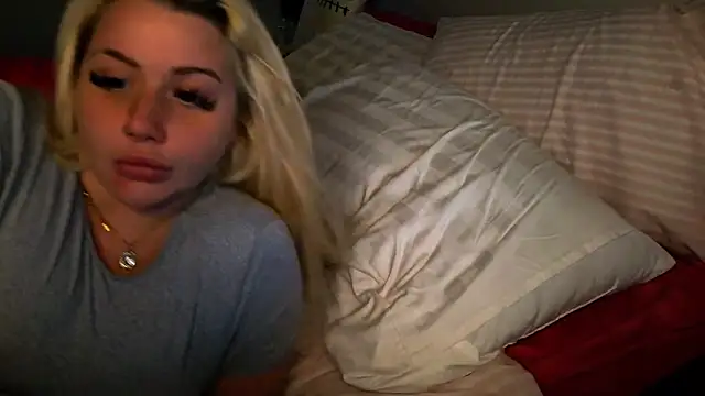 TiaDoll online show from December 17, 5:33 am