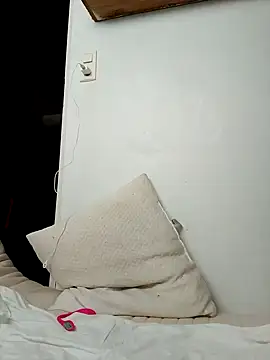 Snapshot of Fformesx chatting on October 6, 8:20 am Fformesx online show from October 6, 8:20 am