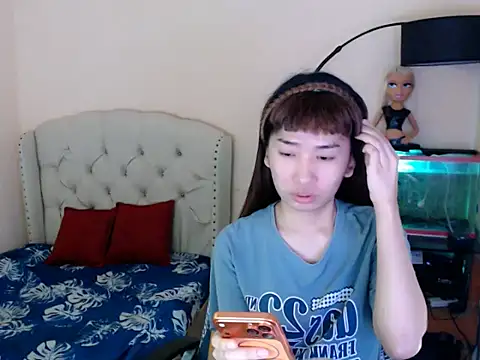 ShantalFoxxy  online show from March 31, 2:22 am