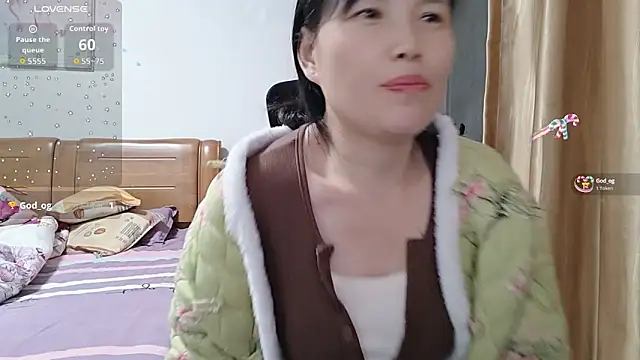 Snapshot of Haili-1 chatting on October 20, 11:02 am Haili-1 online show from October 20, 11:02 am