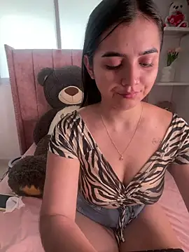 salomecute21 online show from June 19, 12:08 pm