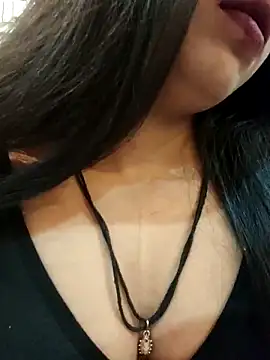 Maahhii 2 online show from October 22, 9:09 pm