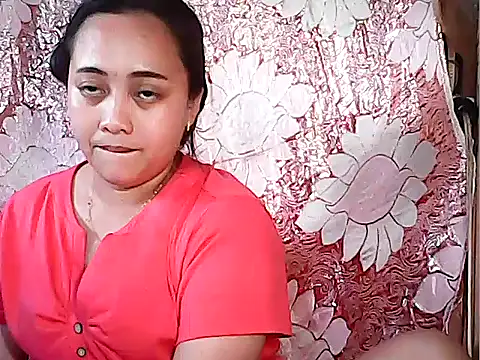 Snapshot of Pinay_Chubby20 chatting on October 20, 7:55 am Pinay Chubby20 online show from October 20, 7:55 am
