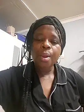 cairococo online show from January 10, 7:40 pm