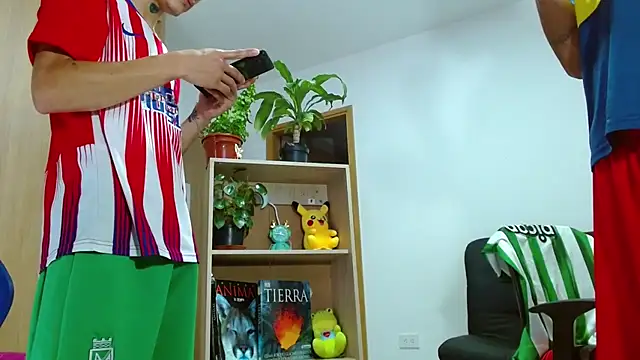 skinny23cm online show from November 20, 8:54 pm