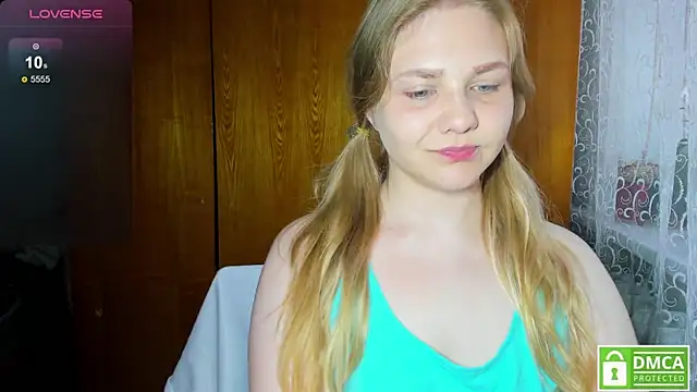 AlinaMors online show from June 14, 4:40 pm