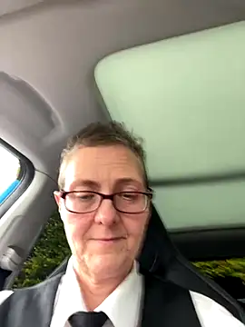 Curvy-Jinx online show from October 17, 10:18 am