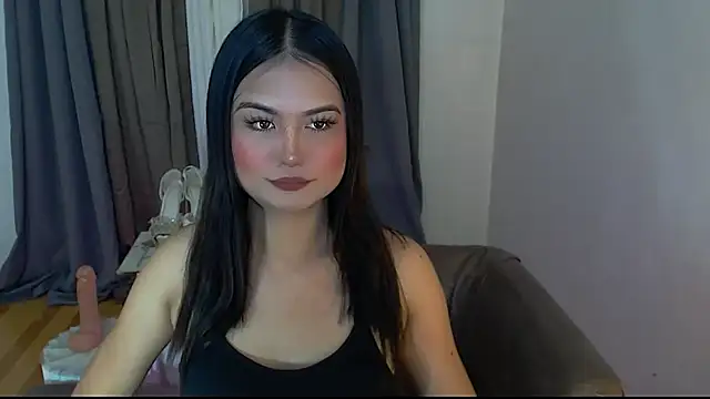 Snapshot of alisha_klassx chatting on October 21, 8:35 pm alisha klassx online show from October 21, 8:35 pm