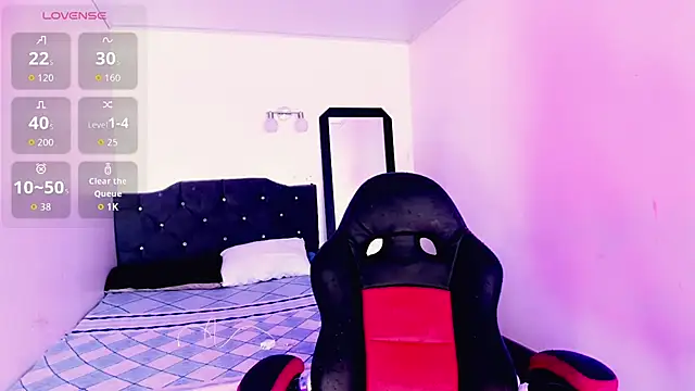 Rossedewitt  online show from November 14, 7:25 pm