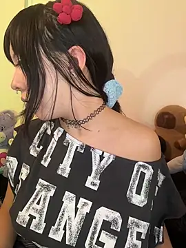 Kitty yukimura online show from June 18, 11:42 pm