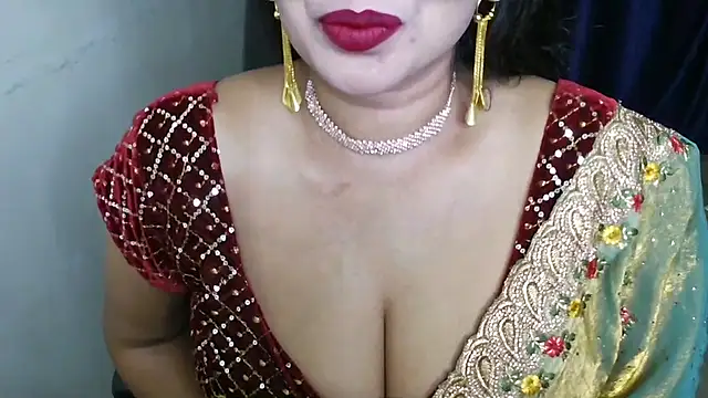 QUEEN SAKHI- online show from November 21, 9:17 pm