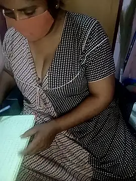 Jessi 25 online show from February 26, 6:29 pm