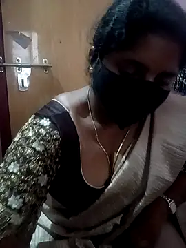 Jessi 25 online show from June 7, 9:27 am