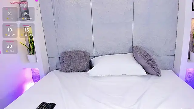 LovelyEyesx online show from March 25, 5:16 pm