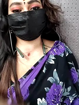 Snapshot of Cutie_nila26 chatting on October 7, 6:18 am Cutie nila26 online show from October 7, 6:18 am