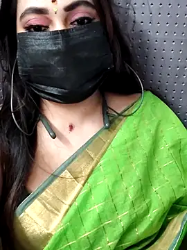 Snapshot of Cutie_nila26 chatting on October 27, 5:36 am Cutie nila26 online show from October 27, 5:36 am