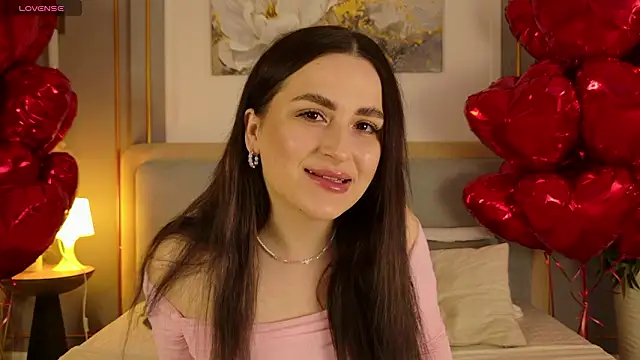 LanaElise online show from February 20, 6:01 am