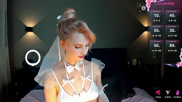 Snapshot of linda_ada chatting on September 27, 6:15 pm linda ada online show from September 27, 6:15 pm