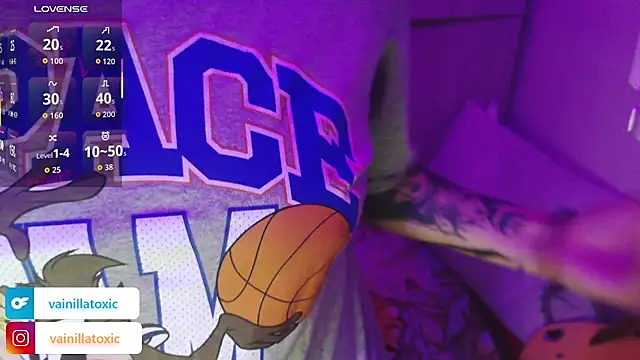 vainilla doll online show from March 6, 1:12 am