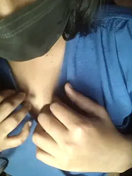 00USER online show from December 16, 2:06 am