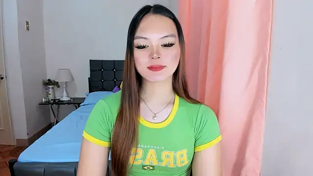 ameliamaureen online show from November 8, 3:33 am