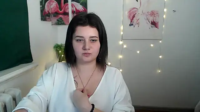 Katrin kiss  online show from November 7, 2:00 pm