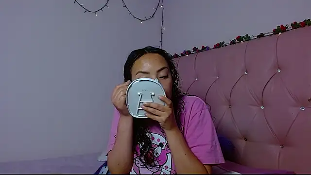 manumeow1 online show from December 4, 10:54 pm