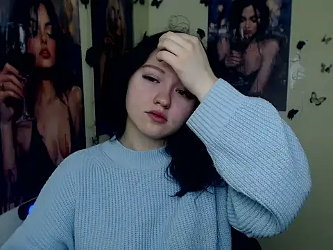 LadyAlice  online show from November 25, 7:10 am