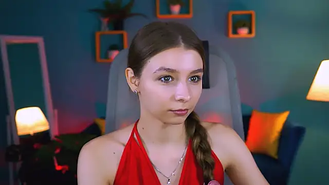 JulieDaniel online show from October 28, 5:13 am