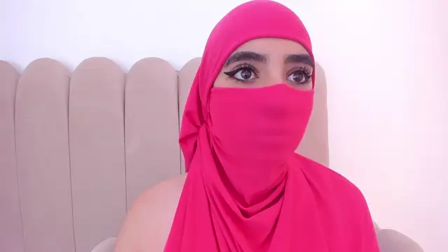 nayiraa  online show from February 23, 6:40 pm