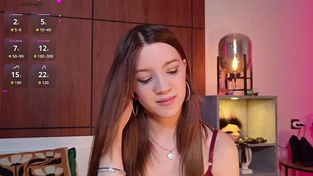 Alison kisss online show from April 19, 9:50 pm