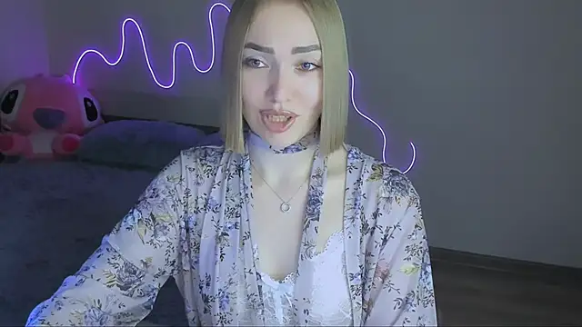 LaraKrein lk online show from December 4, 5:57 pm